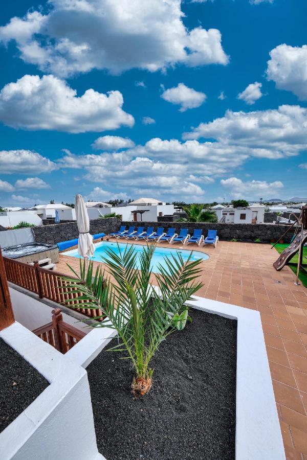 Villa Flavia-Private Pool, Jacuzzi, Sea Views 플라야블랑카 외부 사진